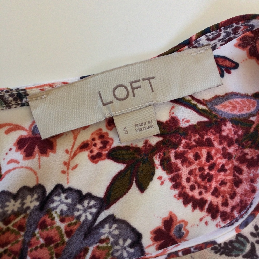 LOFT Multi Color Floral Mixed Ruffle Top S - Picture 6 of 9